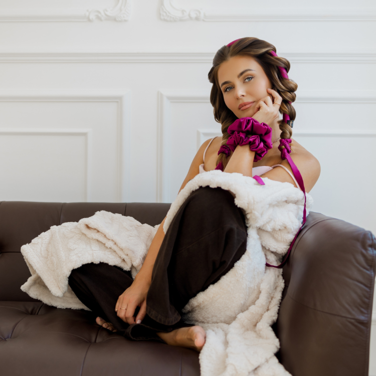 Jedwabny wałek do włosów SILKY STATE MAXI - Malinowy burgund