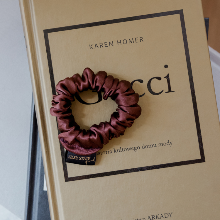 Jedwabna scrunchie SILKY STATE MINI MINI - Czekoladowy brąz