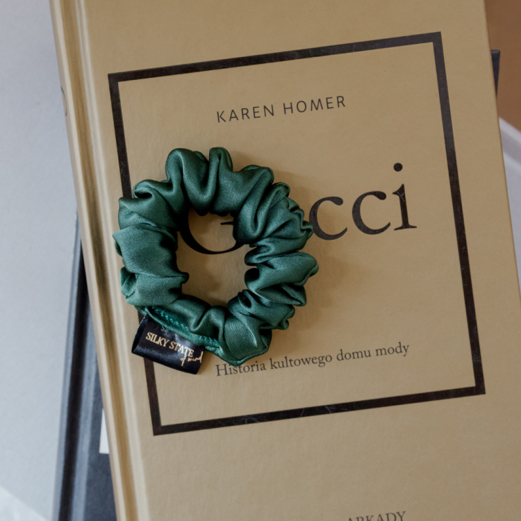 Jedwabna scrunchie SILKY STATE MINI MINI - Leśna zieleń