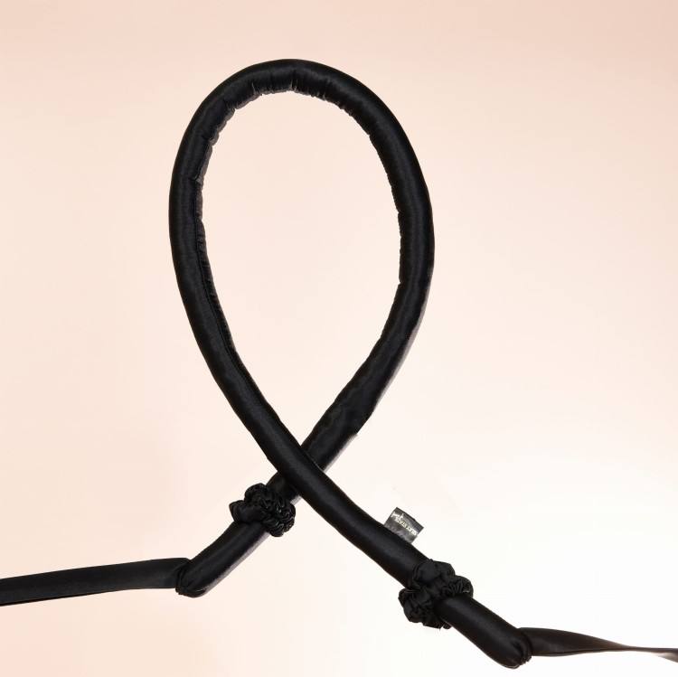 Jedwabny wałek do włosów czarny